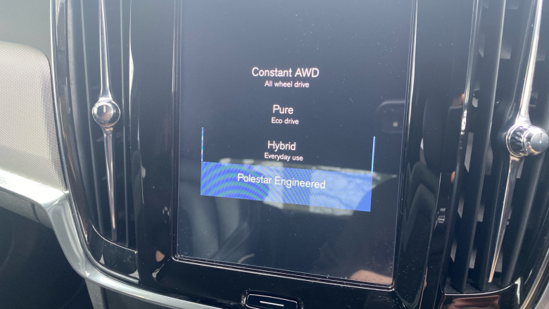 Volvo S90 2.0 T8 [390] Hybrid R DESIGN Pro 4dr AWD Gtron Saloon